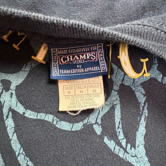 Vintage Notre Dame Fighting Irish Logo T-shirt Medium - Picture 3 of 4